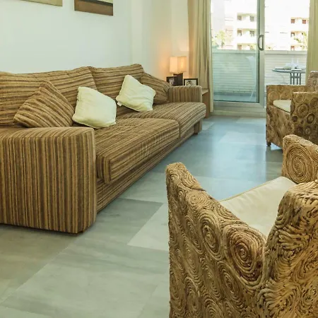 Elegance-3 By Interhome شقة